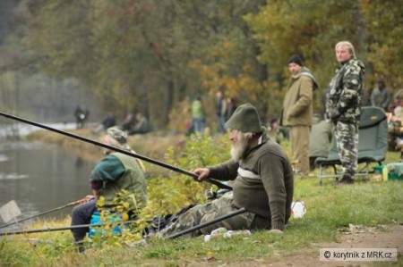 Závody 24 hodin na rybníce „Korytník“ u Penzionu Mlýn v Zahrádkách