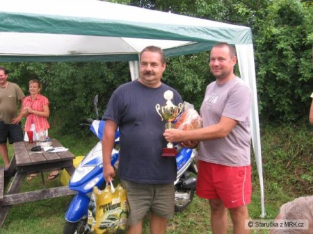 celodenní rybářský závod o skútr v hodnotě 20.tis.Kč nouzov i. český brod