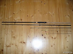 Fishfinder feeder náhled