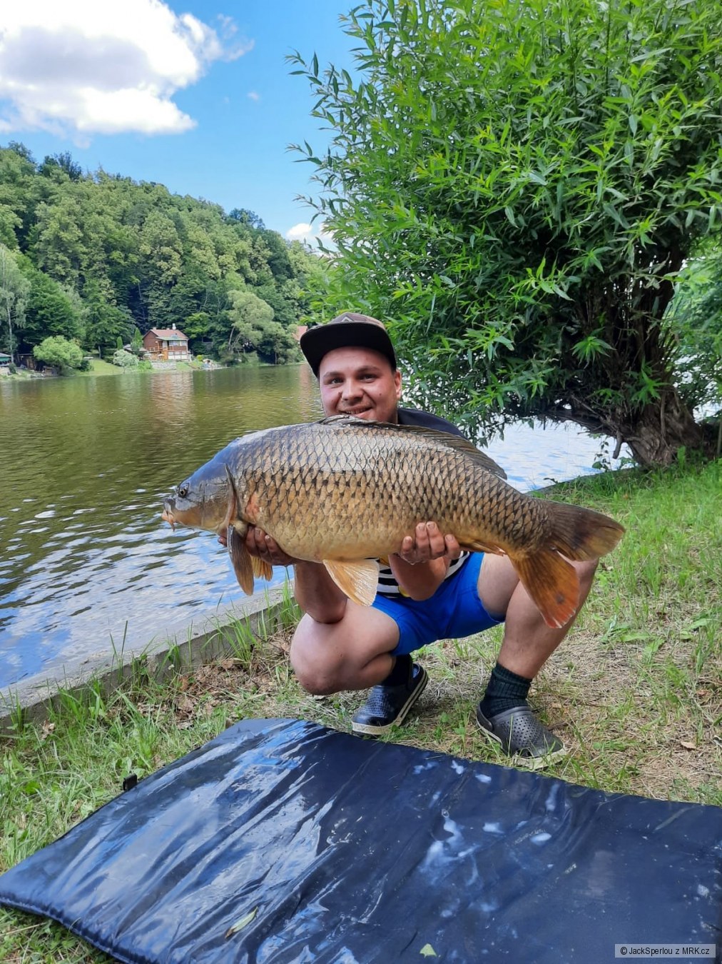 85 cm ...😀