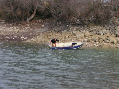 Utopen� auto  EBRO