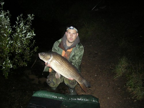 82cm,9kg