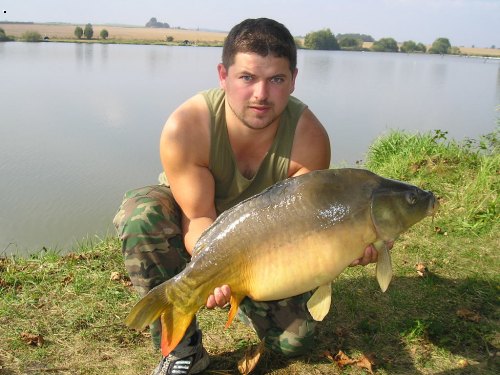 79cm,10kg