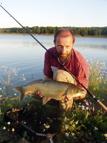 Ta�k�v amur na feeder