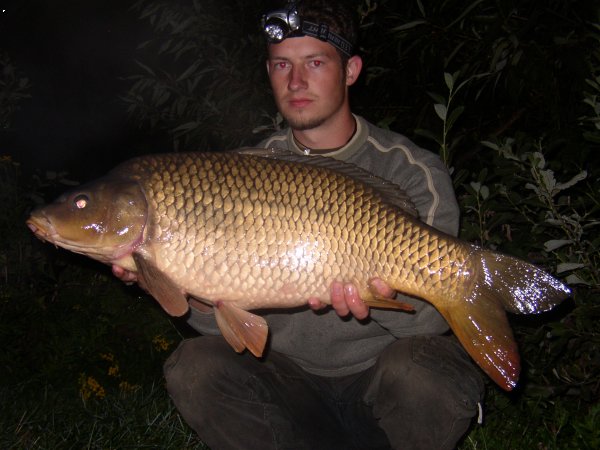 77cm 9,5kg