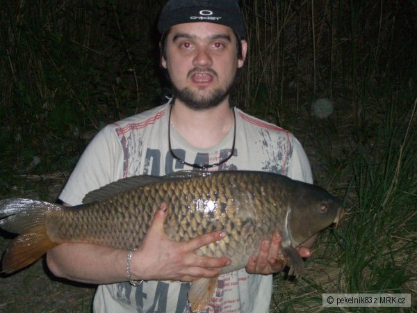 79 cm 10,3 kg