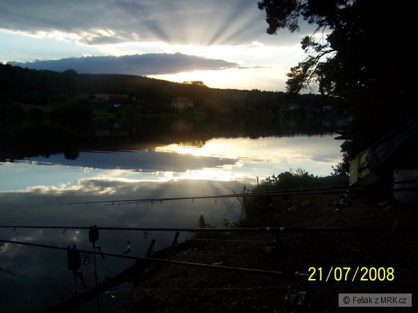 z�pad slunce na Hn�vk�ch