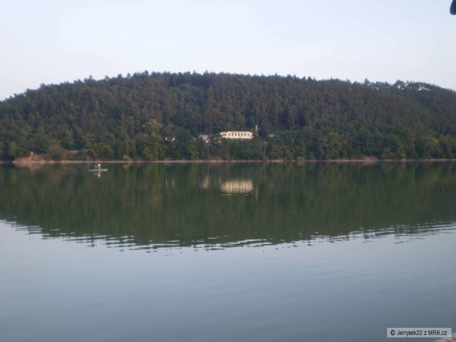 PLUMLOVSKA PREHRADA