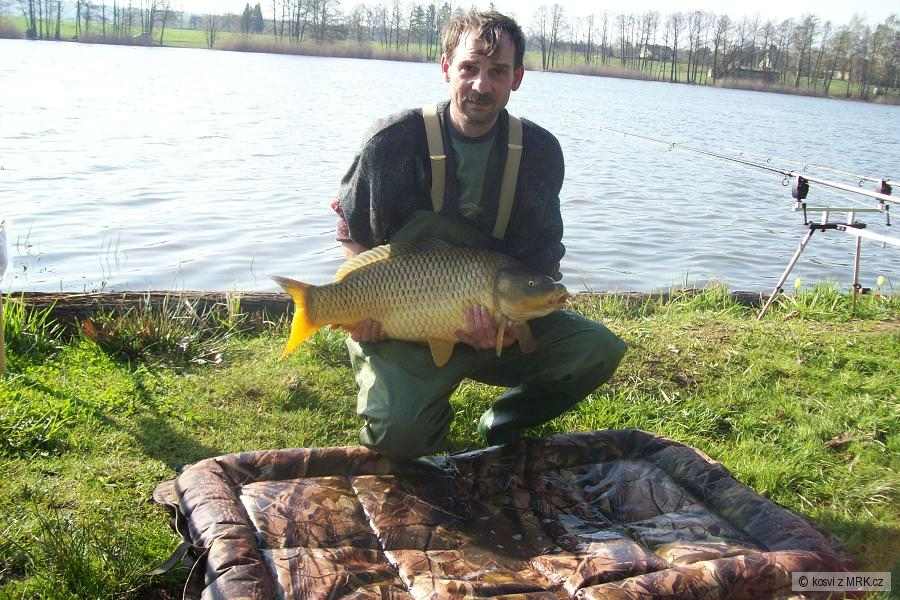 74cm a 8,9kg