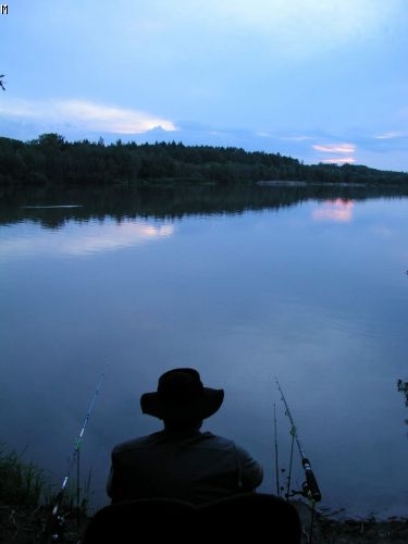 Z�pad slunce nad Vlkovskou p�skovnou