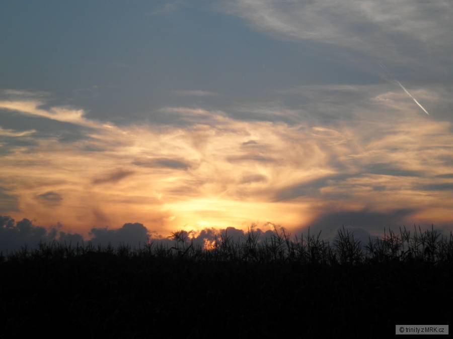 Západ 19:50h.