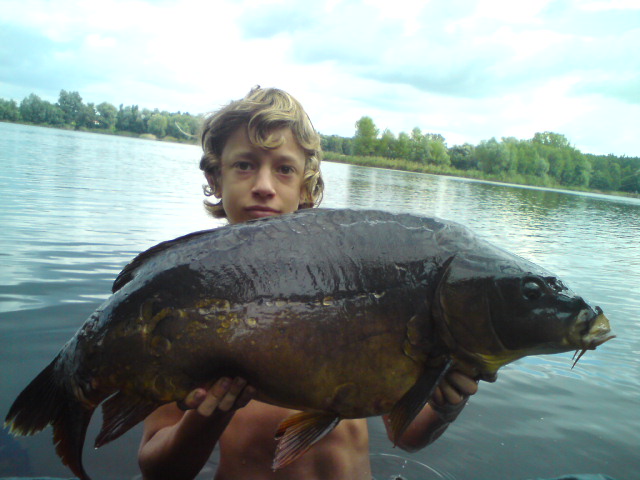 82cm 16kg