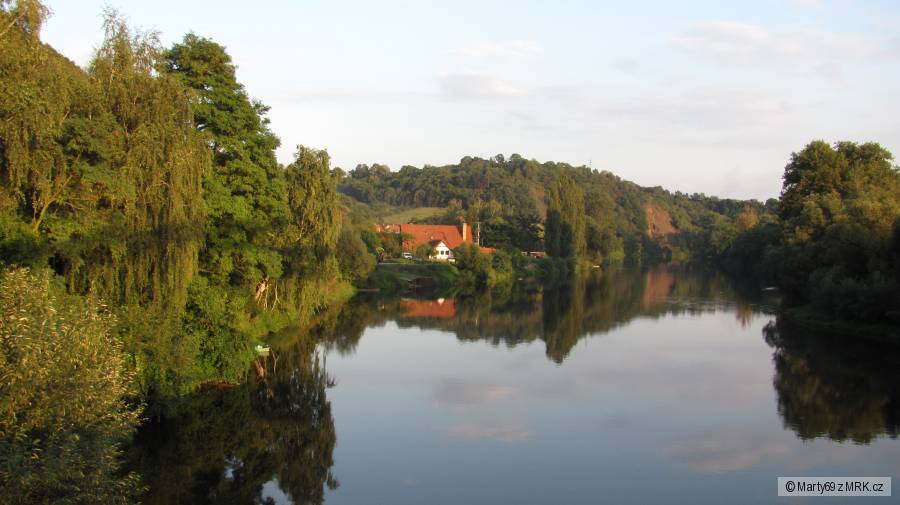 Pod Karlštejnem