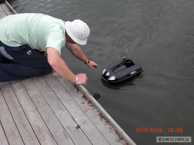 skvělej pomocník