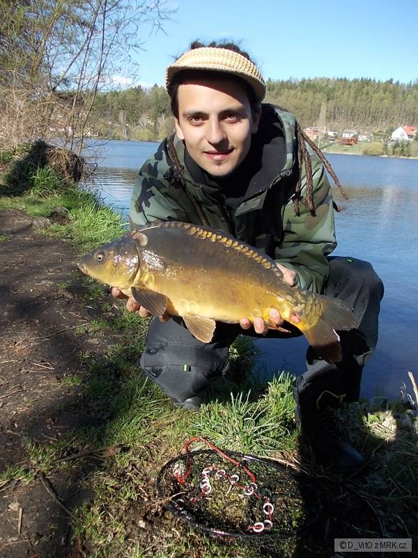 na jemnou plava�kovou mont� pote�il..vr�cen..