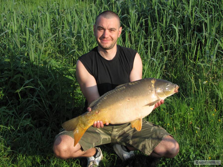 10,7kg