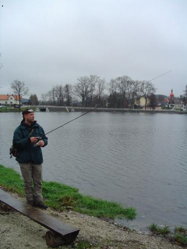 Lev� p�lka rybn�ku