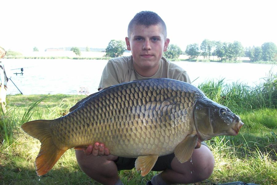 kapr 73 cm a 11,90 kg