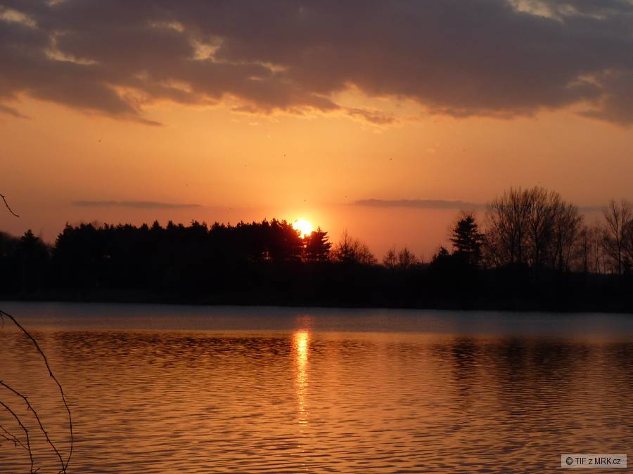 chomoutov