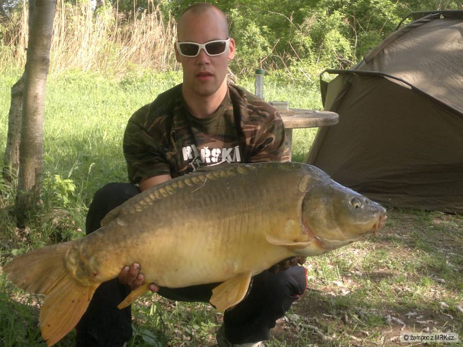 93CM 15,5kg