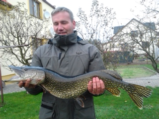 �tika- 90cm ,6kg