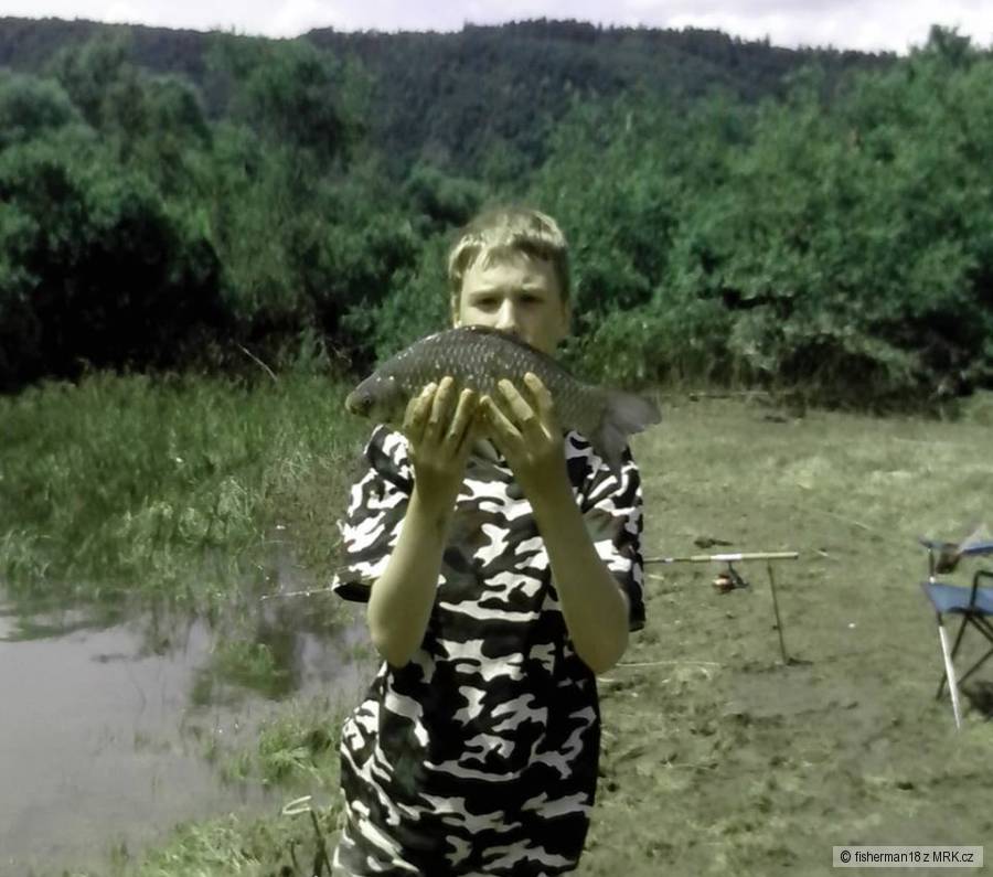 Karas jako vystřiženej s učebnice
