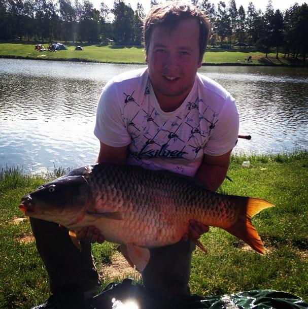 Kapr 84cm 15kg