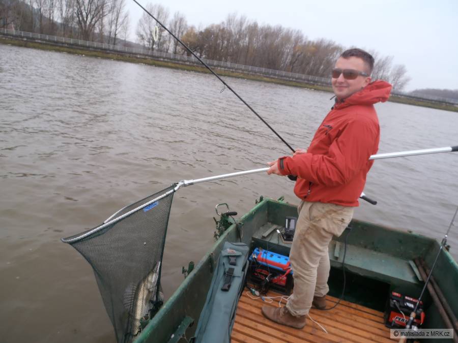 Tomas na rybkách
