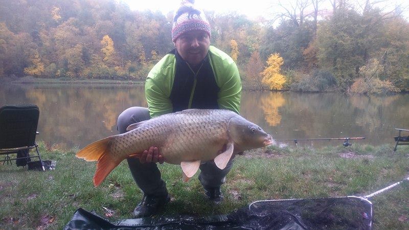 82cm, 9,5 kg na feeder