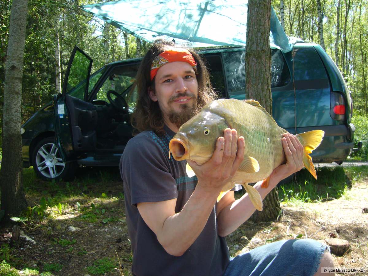 štít