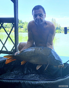 Kliknutím fotografii zvětšíte Panský Rybník kapr 102cm