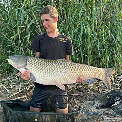 Kliknutím fotografii zvětšíte Amur 117cm 25kg léto