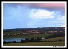 Kliknutím fotografii zvětšíte Pole nad Křetínkou