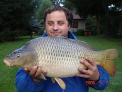 Kliknutím fotografii zvětšíte Kapr, 75 cm