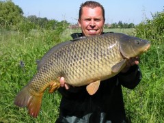 Kliknutím fotografii zvětšíte Labák 15 kg