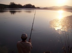 Kliknutím fotografii zvětšíte první jarní úlovek je na udici