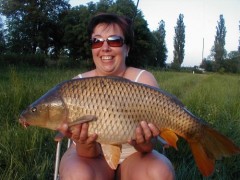 Lenka s kaprem 71 cm