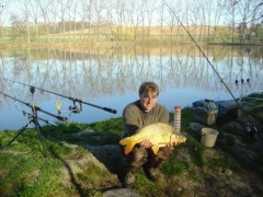 jeden z leto�n�ch prvn�ch soukrom� voda- 64cm 