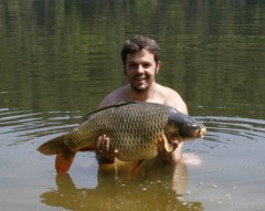 Kliknutím fotografii zvětšíte Kapr 80 cm -12 kg