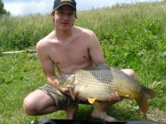Kapr 74cm-9kg