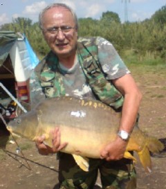 kapr 92cm 17,5 kg �erven 2007 L�zn� Tou�e� p�skovna