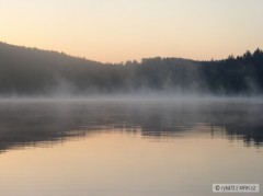 Kliknutím fotografii zvětšíte ráno na Orlíku