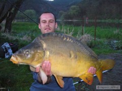 Kliknutím fotografii zvětšíte Berounka duben 2008