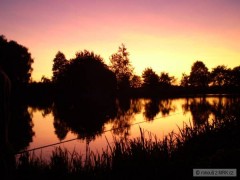 Kliknutím fotografii zvětšíte večer u vody