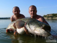 Kliknutím fotografii zvětšíte ja s petou a nas 212cm mazel