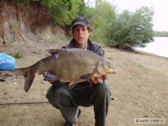 Kliknutím fotografii zvětšíte Ja a Cejn 64cm 3,8kg