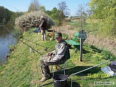 Kliknutím fotografii zvětšíte 25.4.2009 Rybářské závody Ledce u Plzně