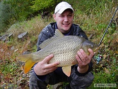 Kliknutím fotografii zvětšíte feederový karp