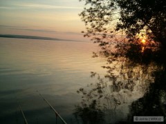 Kliknutím fotografii zvětšíte Východ Slunce na Nechranicích ( květen 09 )