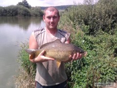 Kliknutím fotografii zvětšíte šupináč 60cm